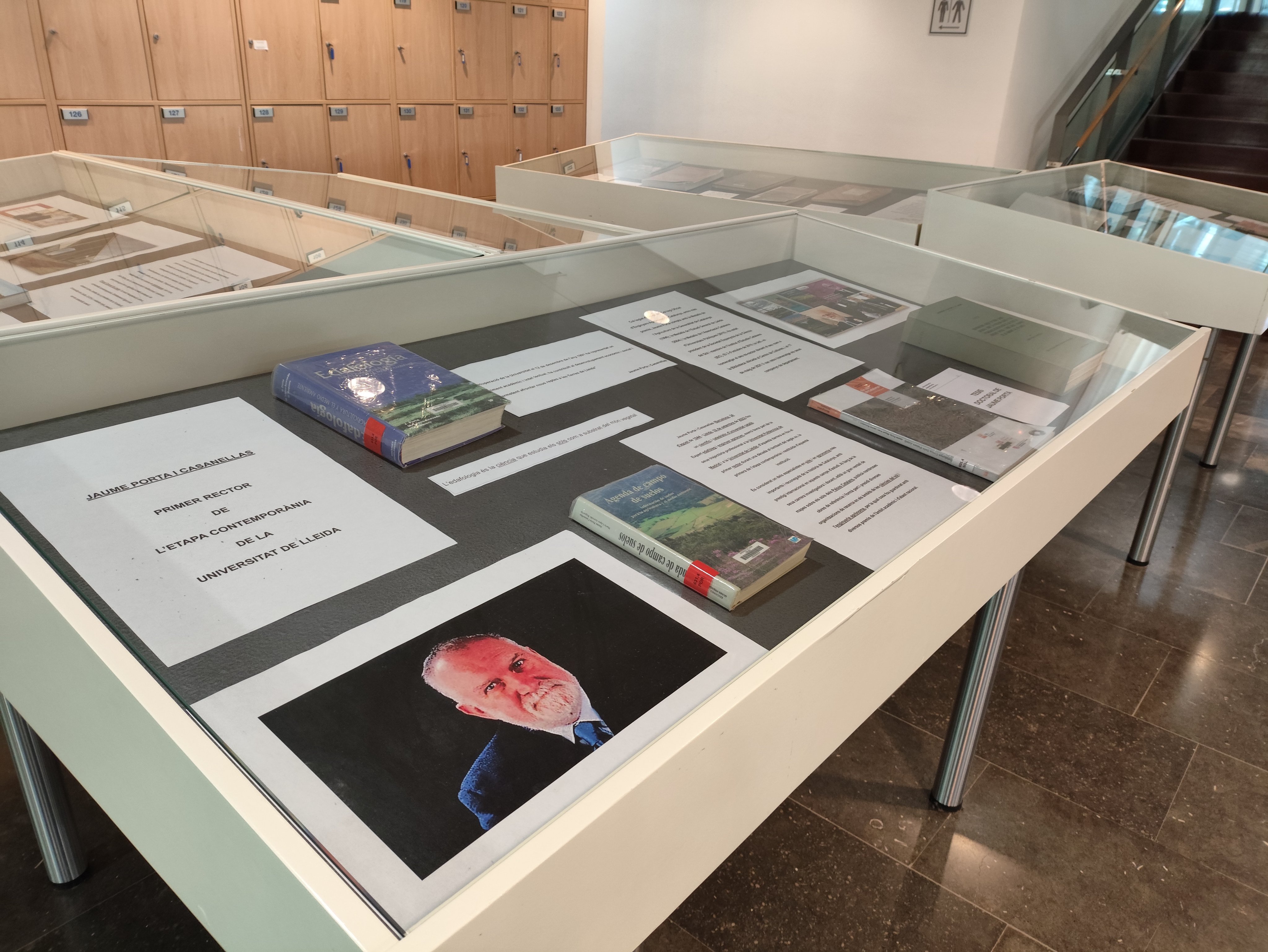 Exposició: Jaume Porta i Casanellas. Primer rector de l´etapa contemporània de la Universitat de Lleida Exposició: Jaume Porta i Casanellas. Primer rector de l´etapa contemporània de la Universitat de Lleida